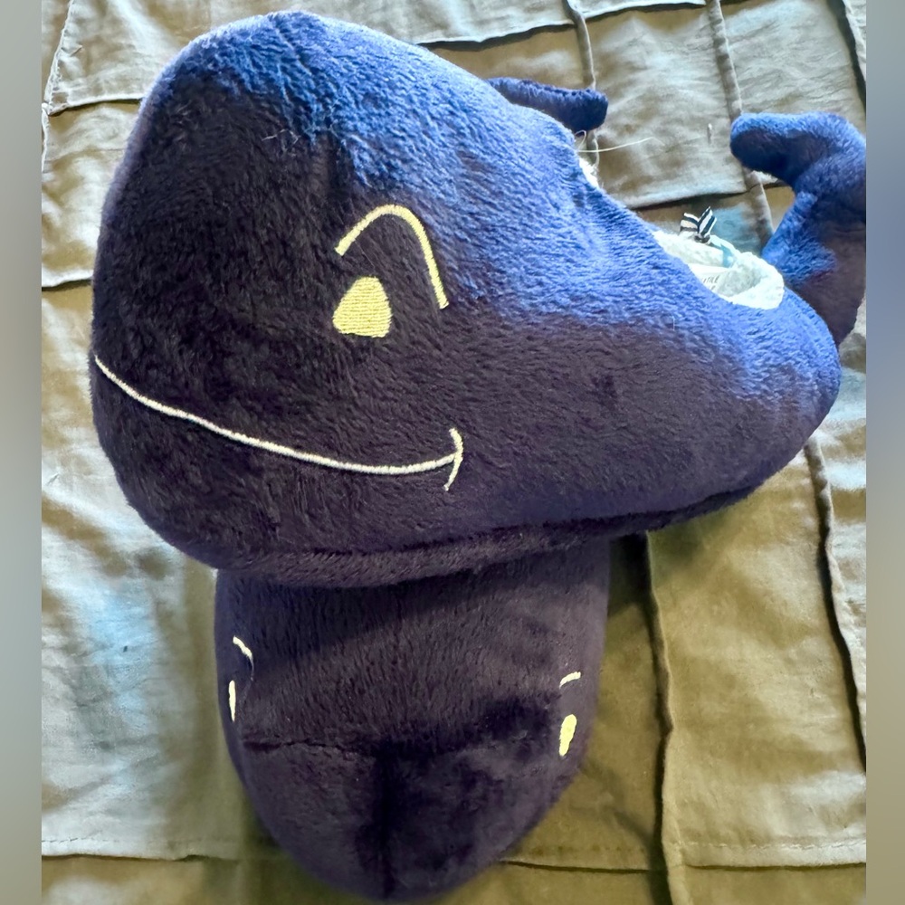 Vineyard Vines Kids XL Blue Whale Slippers NEW W/Tags.